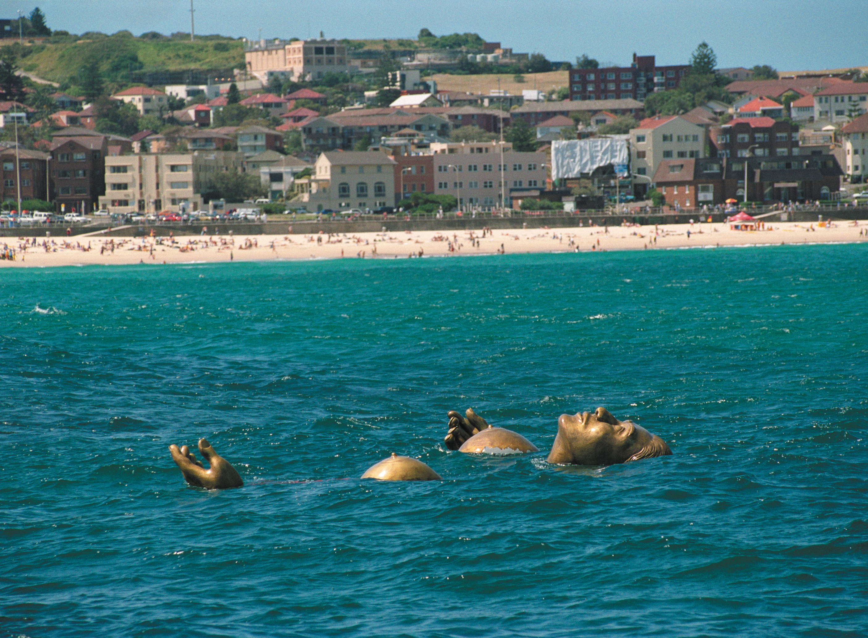 Sculpture by the Sea - Figure 5